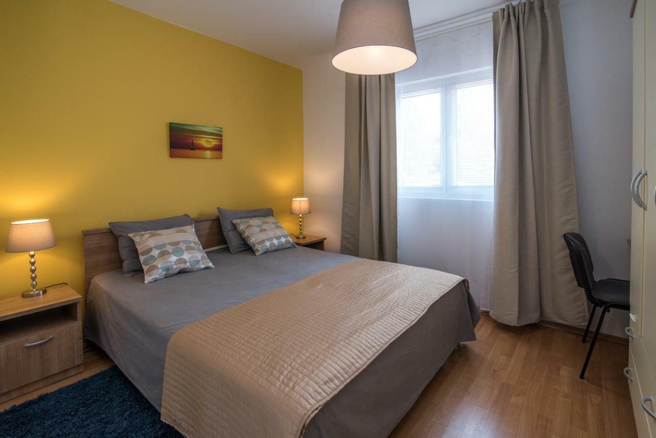 Apartments Sanjin คอร์นิช ภายนอก รูปภาพ