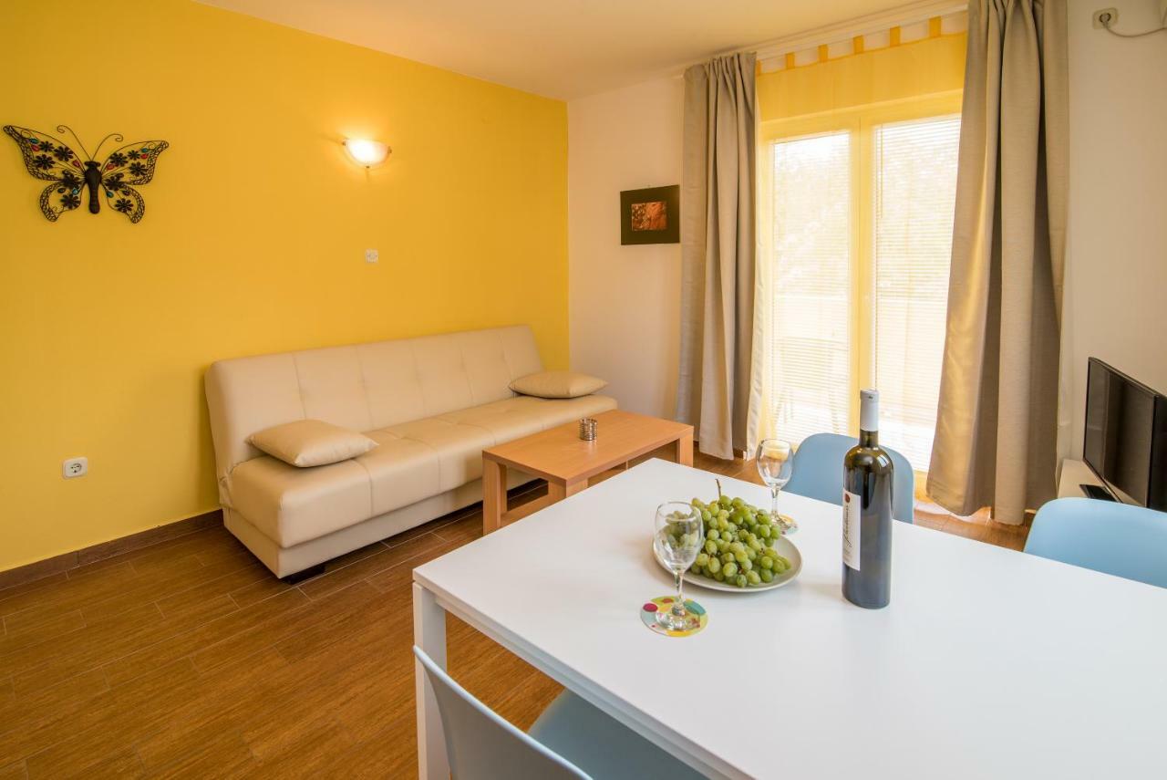 Apartments Sanjin คอร์นิช ภายนอก รูปภาพ