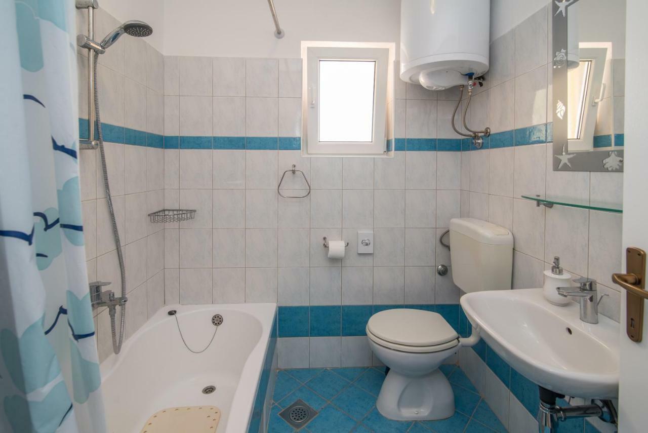 Apartments Sanjin คอร์นิช ภายนอก รูปภาพ