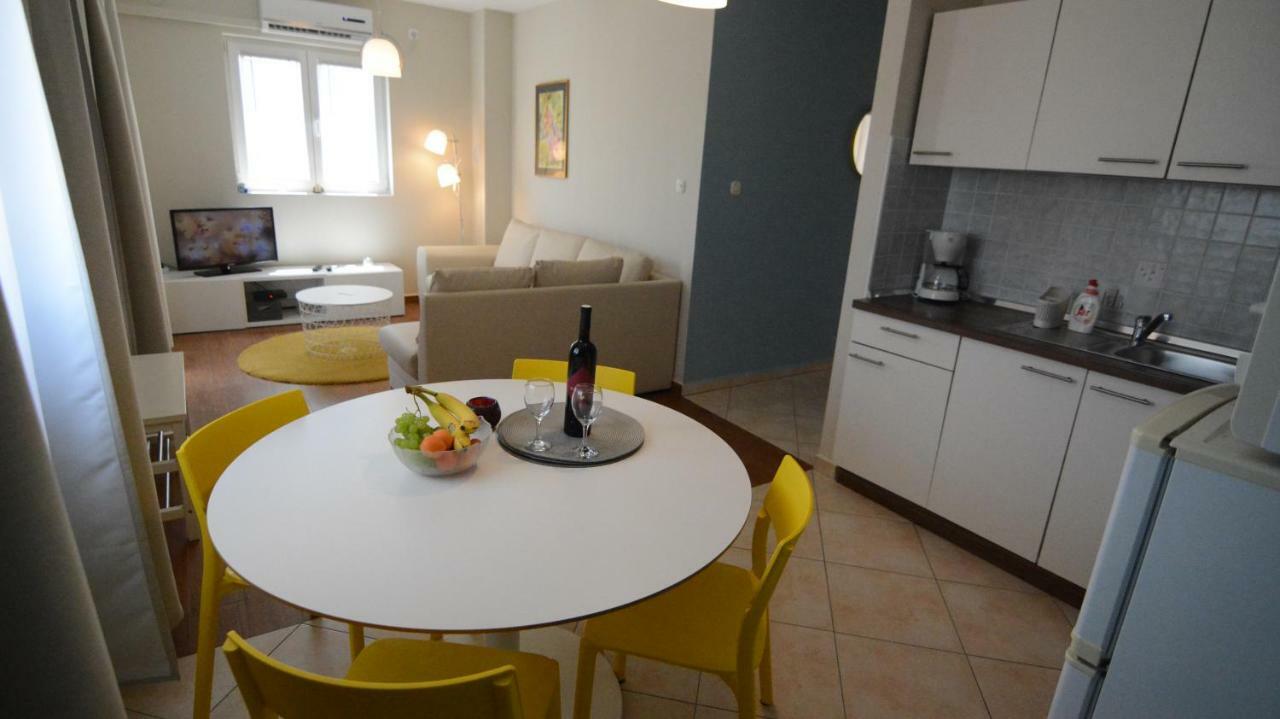 Apartments Sanjin คอร์นิช ภายนอก รูปภาพ