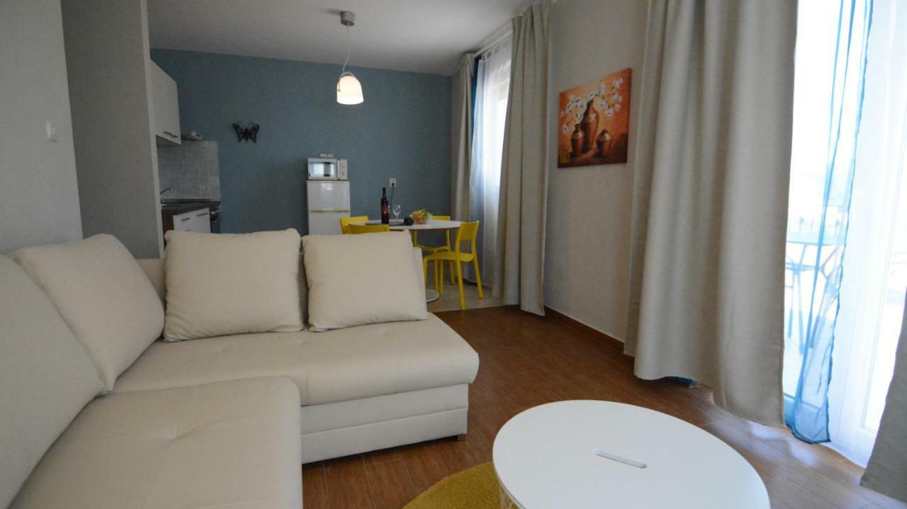 Apartments Sanjin คอร์นิช ภายนอก รูปภาพ